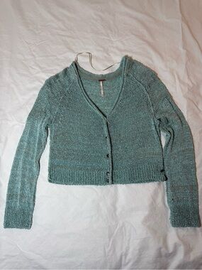 Free People Loose Knit Cropped V-Neck Cardigan - Seafoam Green - Note Flaw